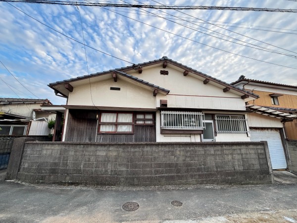 大牟田市大字手鎌　平屋建住宅　のサムネイル